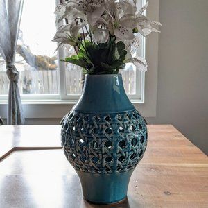 5/$25 Light Blue Basket Weave Porcelain Vase